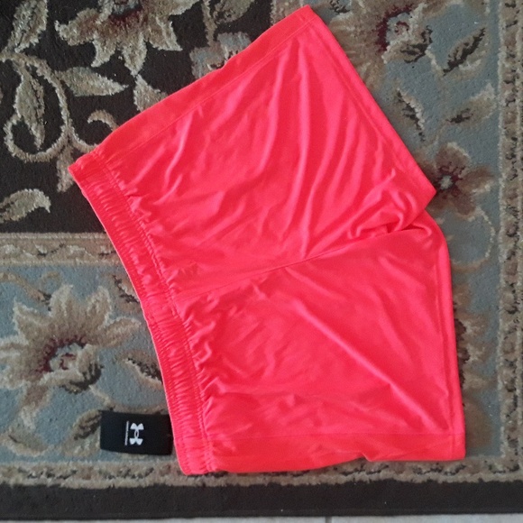 2x*Host Pick*Under Armour ladies shorts - Picture 8 of 16